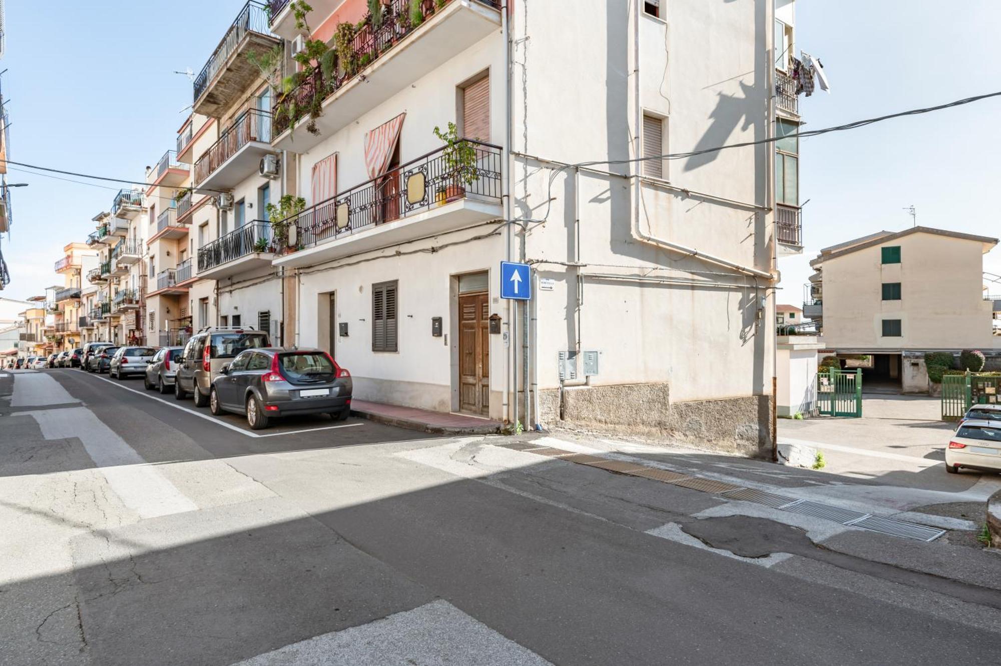La Casa Di Tobia & Little Paradise Beach Apartments Giardini-Naxos Extérieur photo