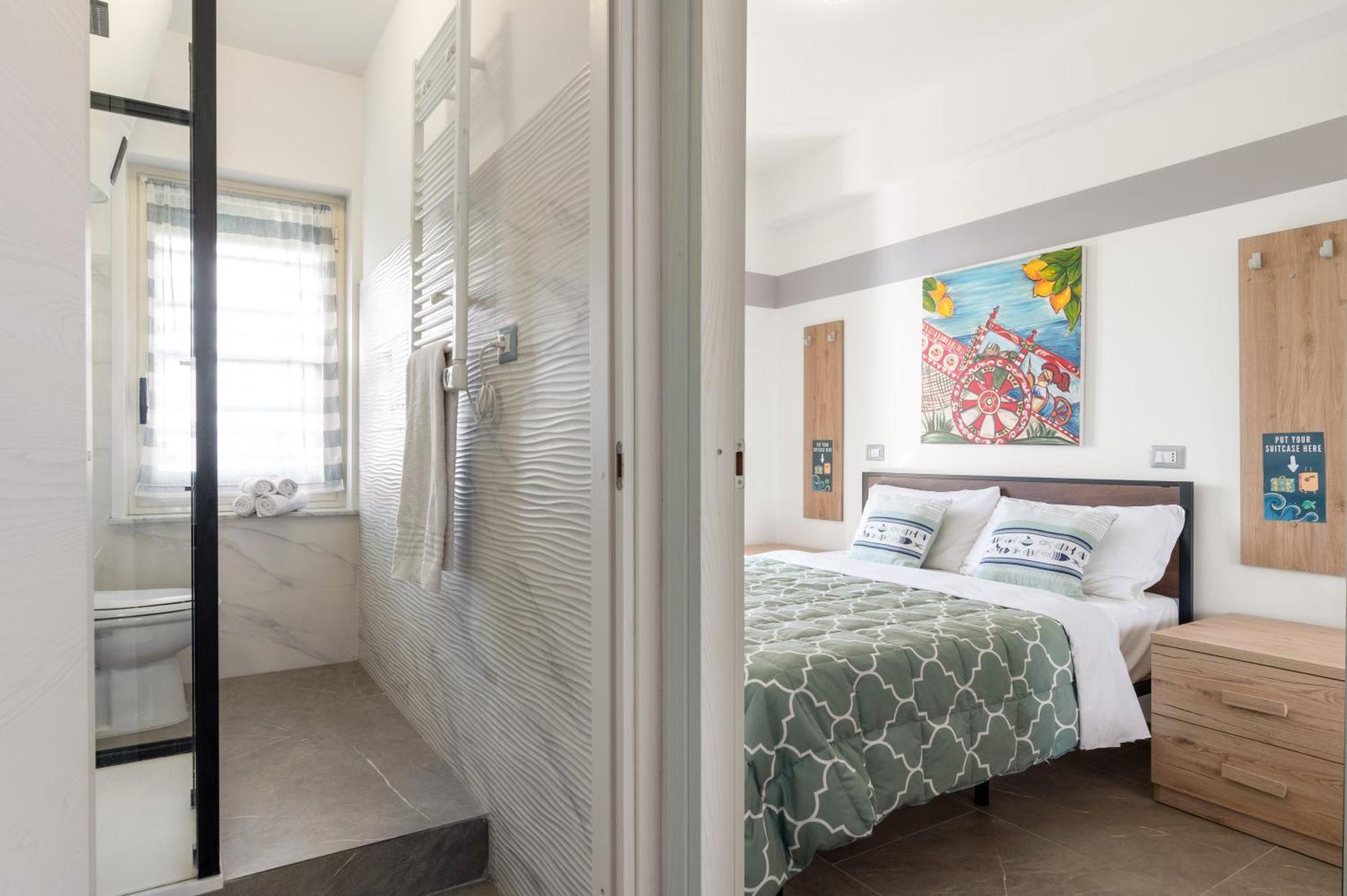 La Casa Di Tobia & Little Paradise Beach Apartments Giardini-Naxos Extérieur photo